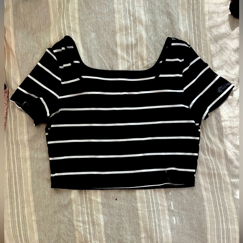 SHEIN crop top